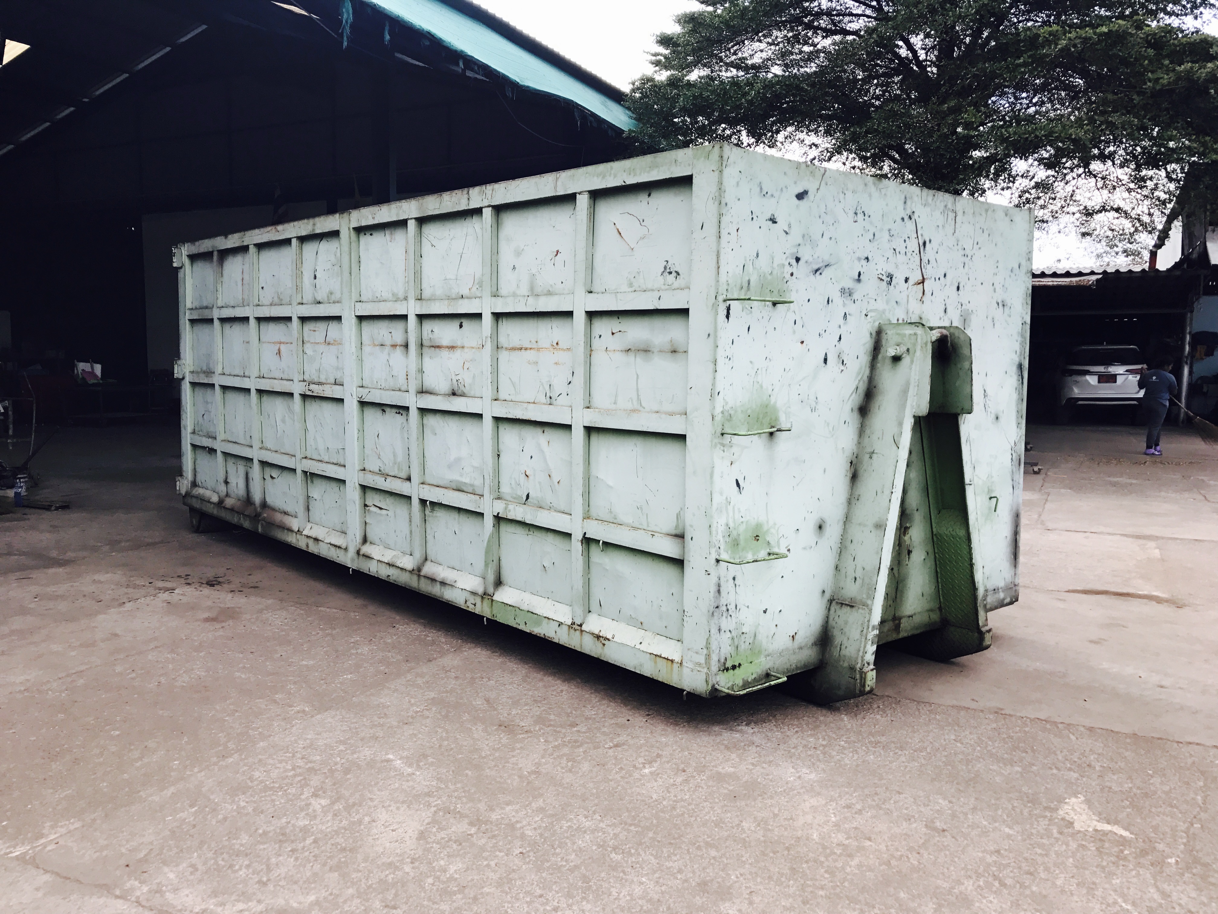 26 - https://nunrecycle.com | บริการรับซื้อเศษเหล็กทุกชนิดและประมูลเศษวัสดุโรงงานถึงที่ในชลบุรีและเขตใกล้เคียง ให้ราคาสูงที่สุด ยุติธรรมและโปร่งใส พร้อมจ่ายเงินสดทันที