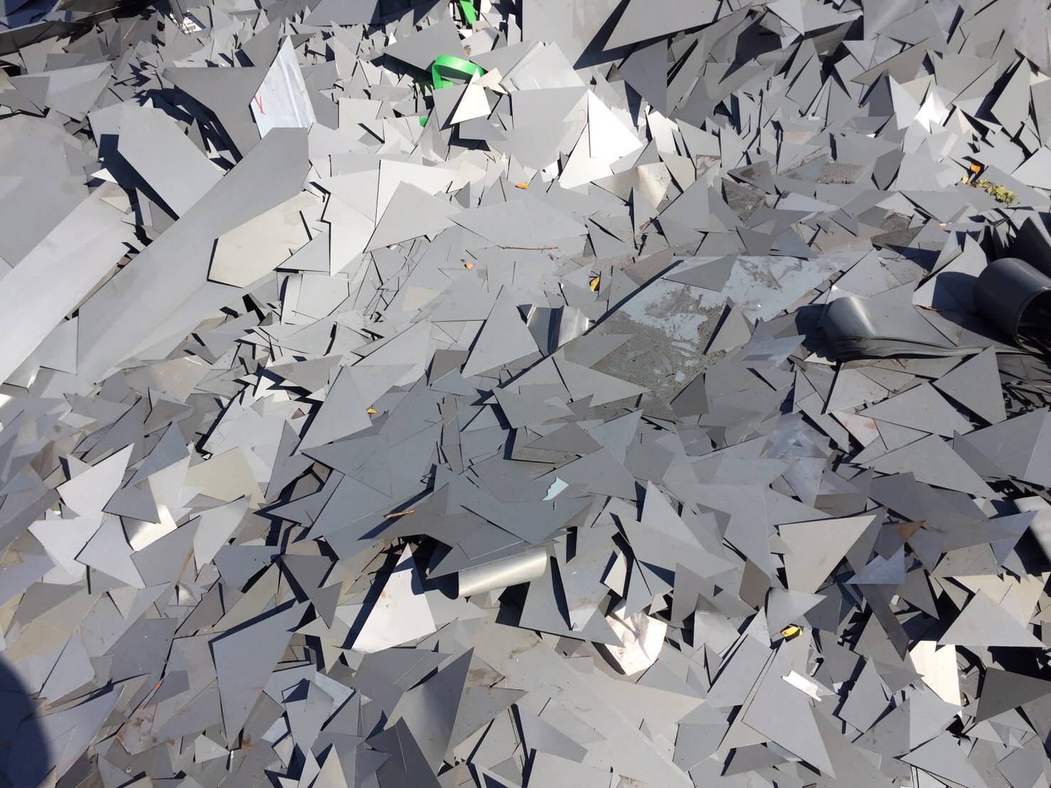 27 - https://nunrecycle.com | บริการรับซื้อเศษเหล็กทุกชนิดและประมูลเศษวัสดุโรงงานถึงที่ในชลบุรีและเขตใกล้เคียง ให้ราคาสูงที่สุด ยุติธรรมและโปร่งใส พร้อมจ่ายเงินสดทันที