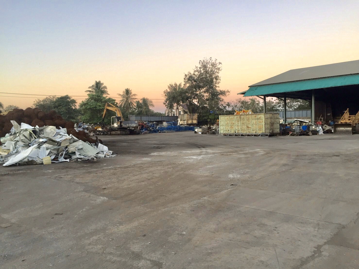 6 - https://nunrecycle.com | บริการรับซื้อเศษเหล็กทุกชนิดและประมูลเศษวัสดุโรงงานถึงที่ในชลบุรีและเขตใกล้เคียง ให้ราคาสูงที่สุด ยุติธรรมและโปร่งใส พร้อมจ่ายเงินสดทันที