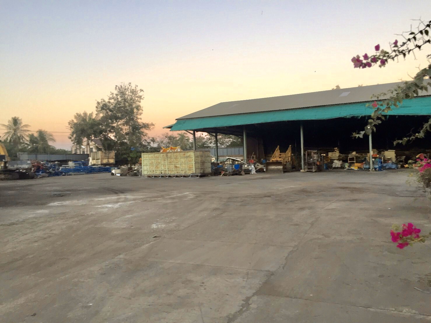 7 - https://nunrecycle.com | บริการรับซื้อเศษเหล็กทุกชนิดและประมูลเศษวัสดุโรงงานถึงที่ในชลบุรีและเขตใกล้เคียง ให้ราคาสูงที่สุด ยุติธรรมและโปร่งใส พร้อมจ่ายเงินสดทันที